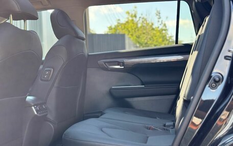 Toyota Highlander, 2026 год, 5 360 000 рублей, 27 фотография