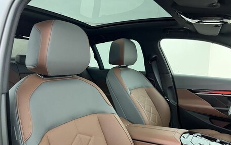 BMW 5 серия, 2025 год, 8 870 000 рублей, 15 фотография