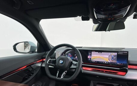 BMW 5 серия, 2025 год, 8 870 000 рублей, 12 фотография