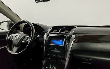 Toyota Camry, 2015 год, 1 599 000 рублей, 11 фотография