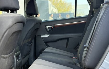 Hyundai Santa Fe III рестайлинг, 2007 год, 1 000 000 рублей, 21 фотография