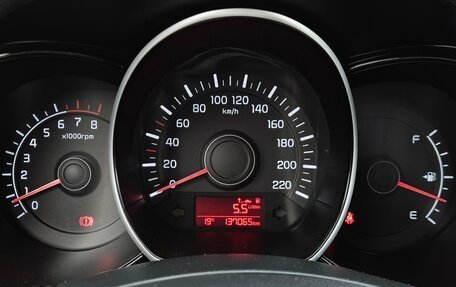 KIA Rio III рестайлинг, 2016 год, 840 000 рублей, 19 фотография