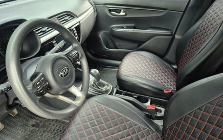 KIA Rio IV, 2017 год, 1 242 000 рублей, 14 фотография
