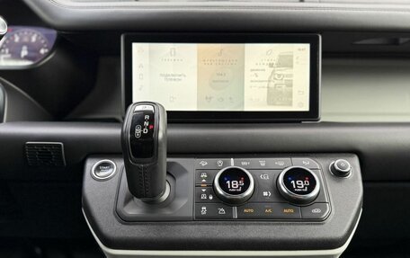 Land Rover Defender II, 2020 год, 3 950 000 рублей, 26 фотография