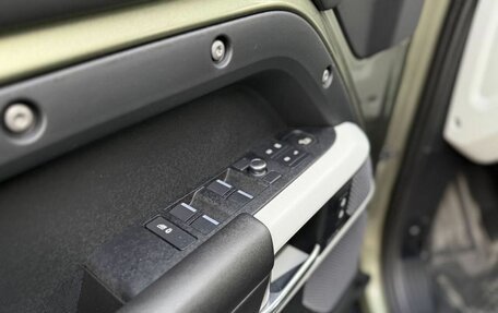 Land Rover Defender II, 2020 год, 3 950 000 рублей, 29 фотография