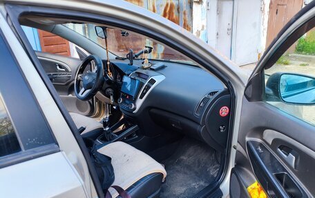 KIA cee'd I рестайлинг, 2010 год, 730 000 рублей, 12 фотография