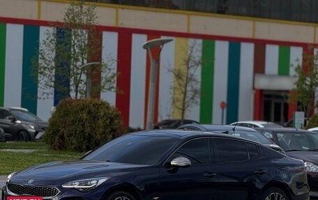 KIA Stinger I, 2018 год, 2 150 000 рублей, 9 фотография