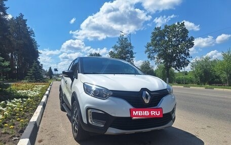 Renault Kaptur I рестайлинг, 2016 год, 1 400 000 рублей, 1 фотография