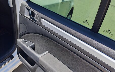 Skoda Superb III рестайлинг, 2013 год, 1 070 000 рублей, 6 фотография