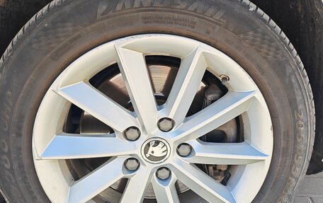 Skoda Superb III рестайлинг, 2013 год, 1 070 000 рублей, 13 фотография