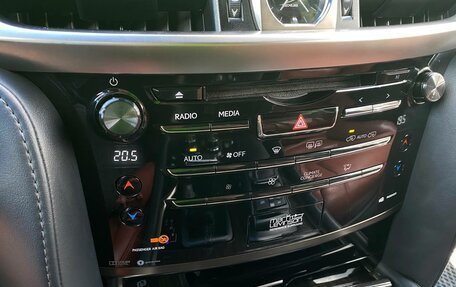 Lexus LX III, 2018 год, 6 350 000 рублей, 33 фотография