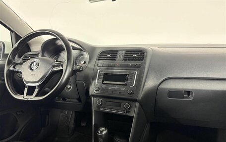 Volkswagen Polo VI (EU Market), 2016 год, 820 000 рублей, 15 фотография