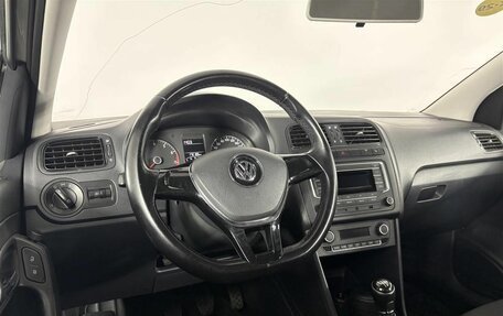 Volkswagen Polo VI (EU Market), 2016 год, 820 000 рублей, 16 фотография