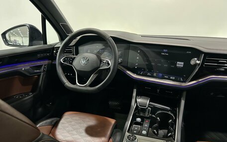 Volkswagen Touareg III, 2021 год, 5 890 000 рублей, 8 фотография