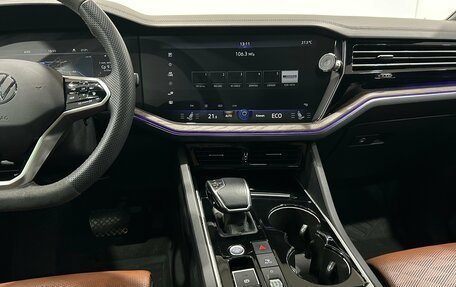 Volkswagen Touareg III, 2021 год, 5 890 000 рублей, 14 фотография