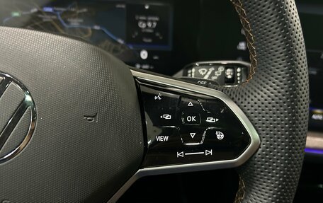 Volkswagen Touareg III, 2021 год, 5 890 000 рублей, 13 фотография