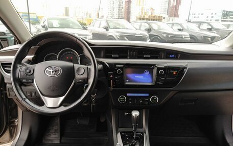 Toyota Corolla, 2014 год, 1 399 000 рублей, 24 фотография
