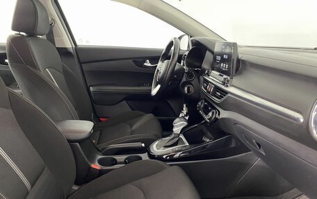 KIA Cerato IV, 2020 год, 1 940 000 рублей, 13 фотография