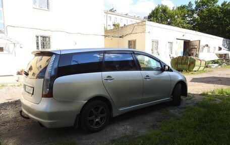 Mitsubishi Grandis, 2004 год, 590 000 рублей, 9 фотография