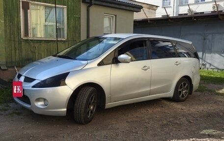 Mitsubishi Grandis, 2004 год, 590 000 рублей, 4 фотография