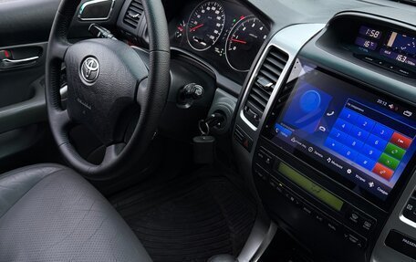 Toyota Land Cruiser Prado 120 рестайлинг, 2006 год, 1 950 000 рублей, 11 фотография