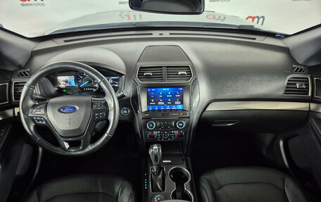 Ford Explorer VI, 2018 год, 2 249 000 рублей, 9 фотография