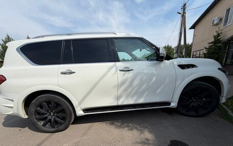 Infiniti QX56, 2013 год, 1 800 000 рублей, 3 фотография