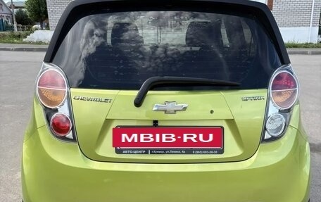 Chevrolet Spark III, 2011 год, 450 000 рублей, 2 фотография