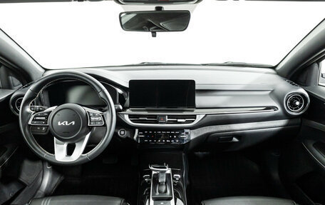KIA K3, 2023 год, 2 149 700 рублей, 14 фотография