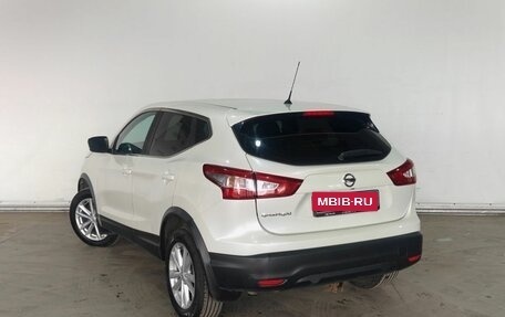 Nissan Qashqai, 2016 год, 1 645 000 рублей, 4 фотография