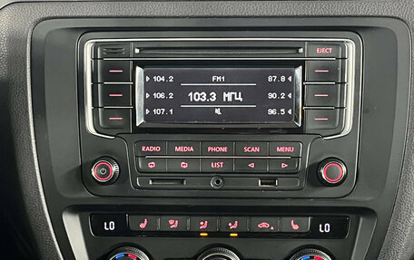 Volkswagen Jetta VI, 2015 год, 949 000 рублей, 14 фотография