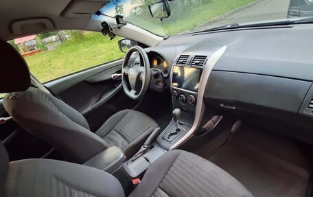 Toyota Corolla, 2011 год, 1 300 000 рублей, 8 фотография