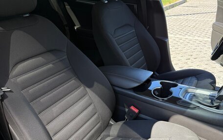Ford Mondeo V, 2015 год, 1 350 000 рублей, 14 фотография