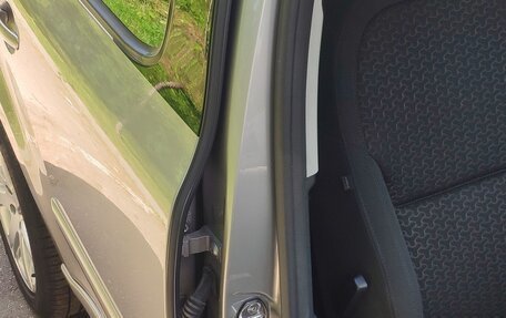 Skoda Yeti I рестайлинг, 2014 год, 1 750 000 рублей, 15 фотография