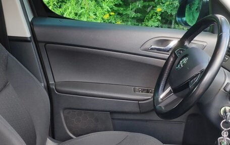 Skoda Yeti I рестайлинг, 2014 год, 1 750 000 рублей, 20 фотография