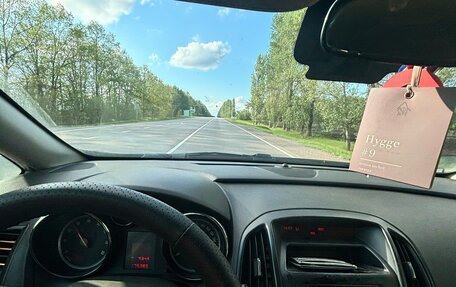 Opel Astra J, 2012 год, 670 000 рублей, 2 фотография