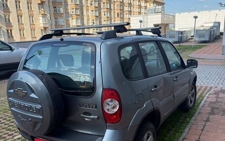 Chevrolet Niva I рестайлинг, 2016 год, 620 000 рублей, 3 фотография