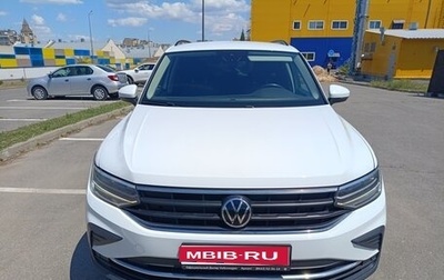 Volkswagen Tiguan II, 2021 год, 2 770 000 рублей, 1 фотография