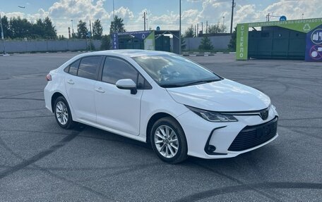Toyota Corolla, 2021 год, 2 400 000 рублей, 1 фотография