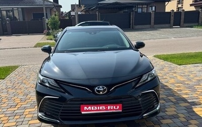 Toyota Camry, 2023 год, 4 200 000 рублей, 1 фотография