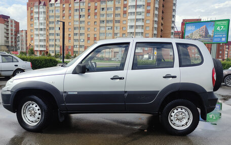 Chevrolet Niva I рестайлинг, 2011 год, 350 000 рублей, 3 фотография