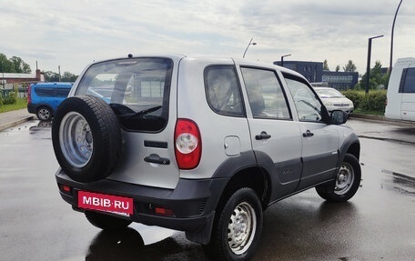 Chevrolet Niva I рестайлинг, 2011 год, 350 000 рублей, 6 фотография