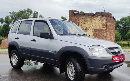 Chevrolet Niva I рестайлинг, 2011 год, 350 000 рублей, 8 фотография