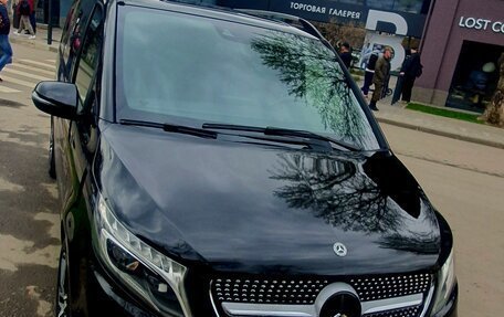 Mercedes-Benz V-Класс, 2018 год, 4 650 000 рублей, 8 фотография