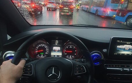 Mercedes-Benz V-Класс, 2018 год, 4 650 000 рублей, 10 фотография