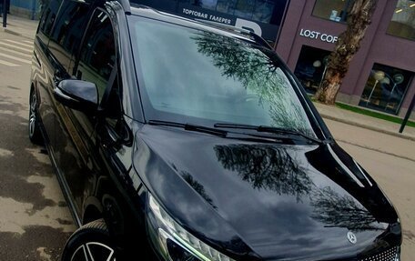 Mercedes-Benz V-Класс, 2018 год, 4 650 000 рублей, 12 фотография