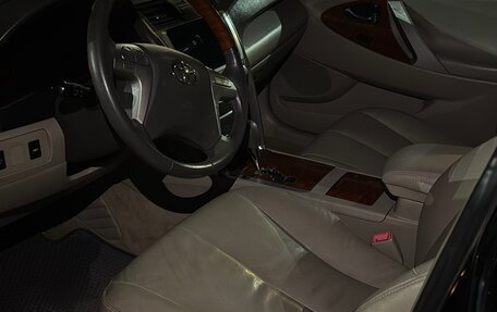 Toyota Camry, 2008 год, 1 130 000 рублей, 3 фотография