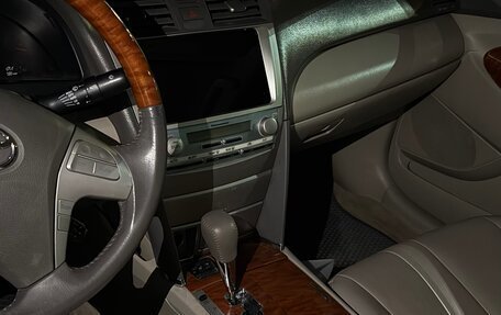 Toyota Camry, 2008 год, 1 130 000 рублей, 5 фотография