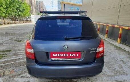 Skoda Fabia II, 2011 год, 610 000 рублей, 3 фотография