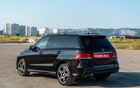 Mercedes-Benz GLE, 2016 год, 4 600 000 рублей, 3 фотография